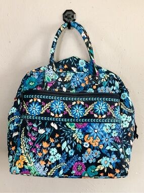NWOT Vera Bradley Weekender Travel Bag in Midnight Blues PLUS addt’l bags